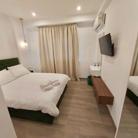 Real City Suites Syntagma Афіни Екстер'єр фото