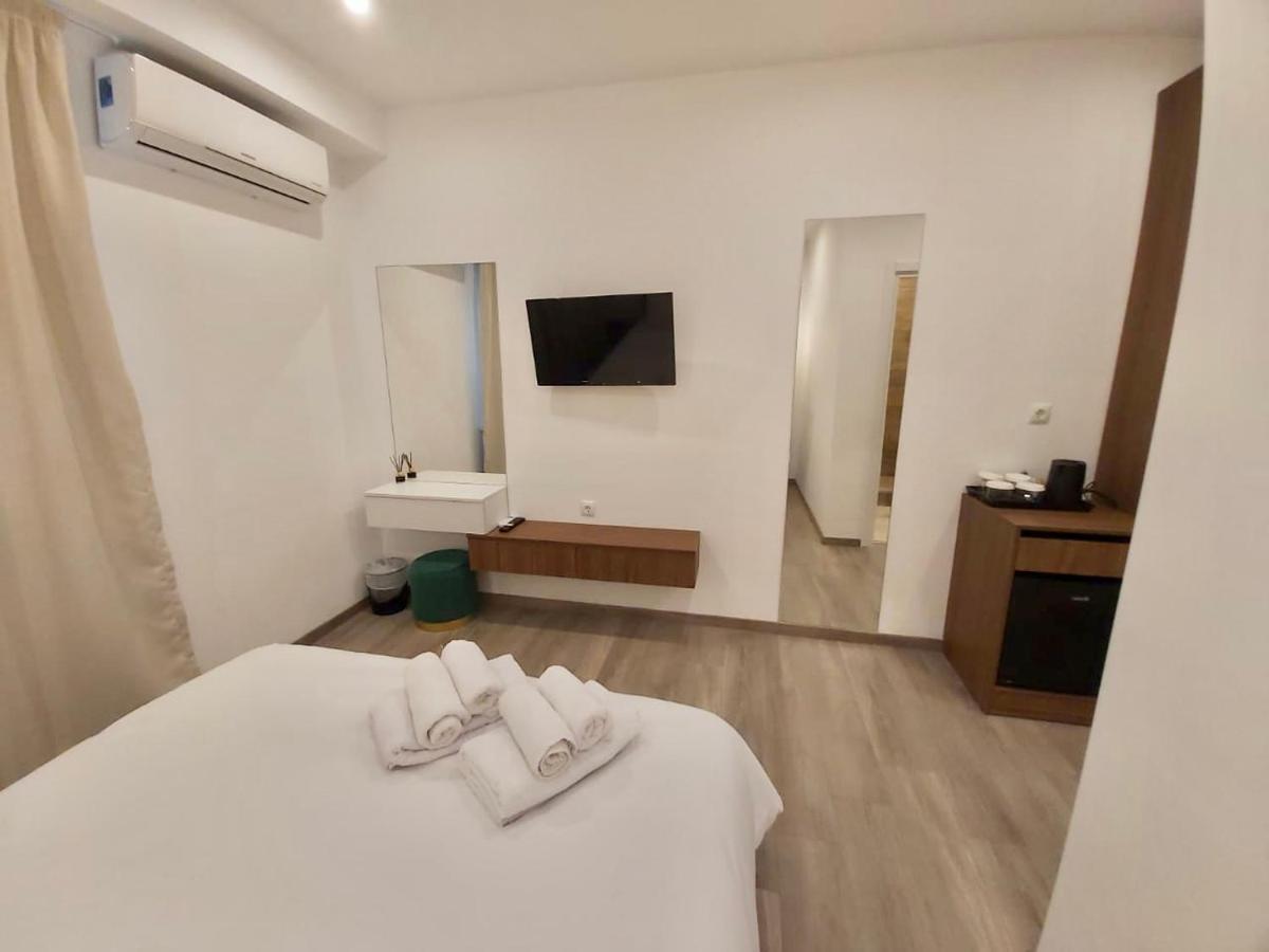 Real City Suites Syntagma Афіни Екстер'єр фото