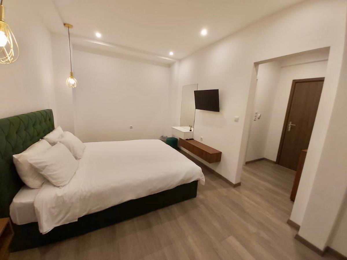 Real City Suites Syntagma Афіни Екстер'єр фото