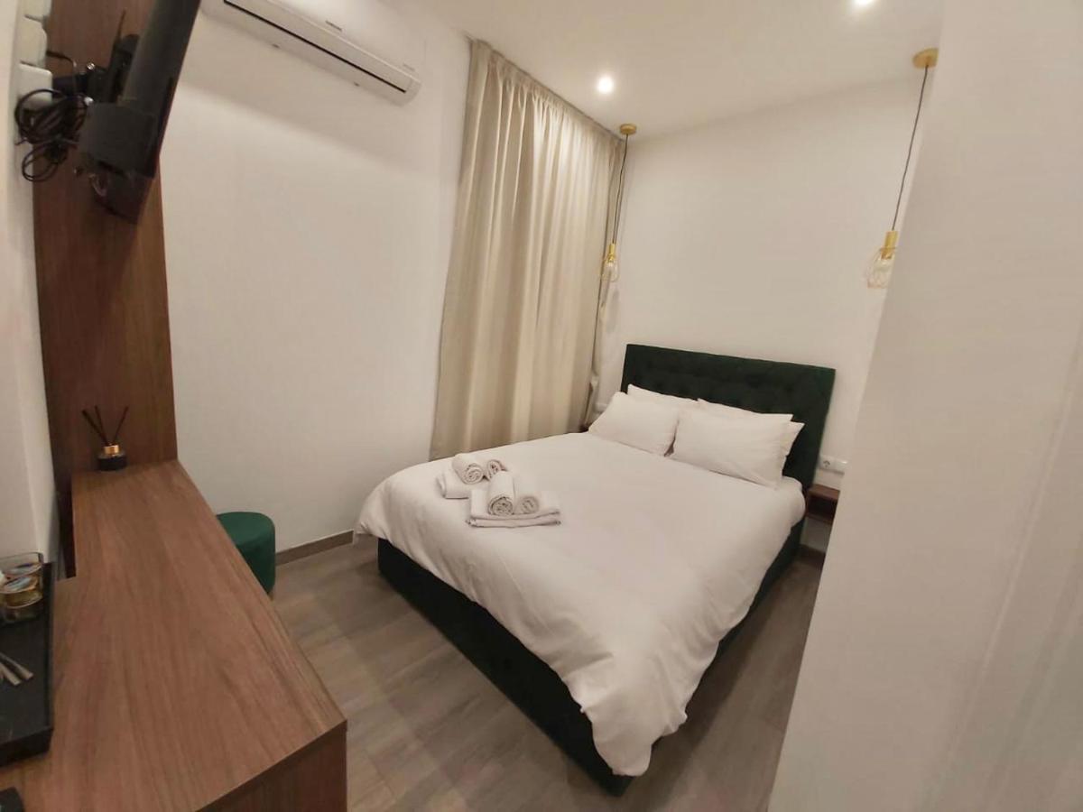 Real City Suites Syntagma Афіни Екстер'єр фото